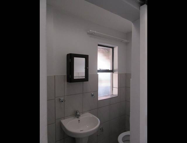 2 BEDROOM APARTMENT FOR SALE IN DIE HOEWES